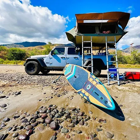 Explore Maui'S Diverse Campgrounds And Uncover The Island'S Beauty From Fresh Perspectives Every Day As You Journey With Aloha Glamp'S Great Jeep Equipped With A Rooftop Tent Paia Extérieur photo