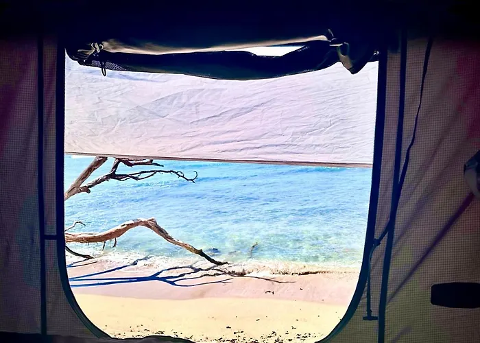 Explore Maui\'S Diverse Campgrounds And Uncover The Island\'S Beauty From Fresh Perspectives Every Day As You Journey With Aloha Glamp\'S Great Jeep Equipped With A Rooftop Tent
