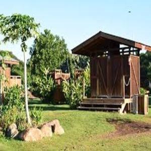 Tente de luxe Explore Maui's Diverse And Uncover The Island's Beauty From Fresh Perspectives Every Day As Journey With Aloha Glamp's Great Jeep Equipped With A Rooftop Tent *
